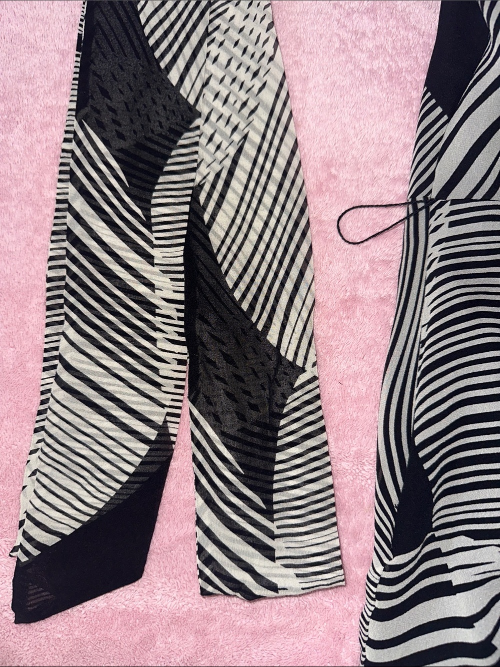 Ann Taylor Flowy Silk Dress - Picture 9 of 13